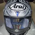 خوذة دباب arai