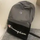 شنطه تشامبيون اصليه ماستعملته