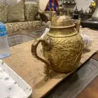 إبريق نحاسي كبير منقوش من جميع الجهات