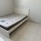 غرفة نوم من ايكيا