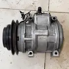 كمبروسر تويوتا مقاس 20 اصلي بحاله ممتازه