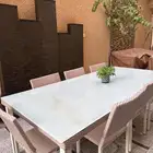 طاولة طعام خارجيه