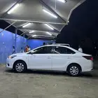 يارس 2017فيها رفرف خارجي