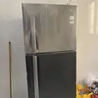 ثلاجه LG للبيع حي الرمال
