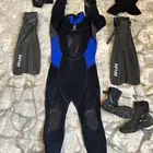 عدة او ملابس غوص بحر