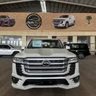 تويوتا GXR كويتي الساير 2025 ابيض واسود بطاقه جمركيه