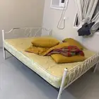 سرير نوم نفرين