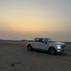 فورد اف 150 لاريت 2024 Ford F150 Lariat للبيع ثمانية سلندر