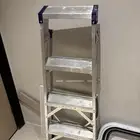 للبيع سلم حديد