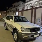 جيب لاندكروزر فل كامل 2002