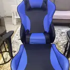 كرسي استخدم مره واحده