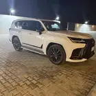 لكزس اف سبورت 2025 ابيض
