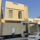 فيلا نظام شقق دورين وملحق مساحة 300 م الرحيلي