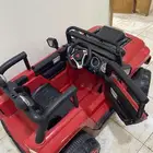 طاوله وسياره وجهاز غزاله وسرير اطفال