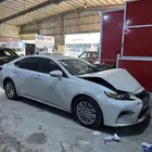 لكزس 2018 مصدوم