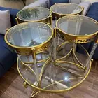 طاولة مع 4خدمات جديده خذيته من قصر البيان