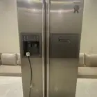 ثلاجه نضيفه وفخمه