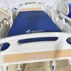 سرير طبي كهربائي مع المرتبه طبيه فخمه