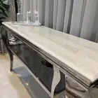 طاولة استقبال رخام قويه ونظيفه