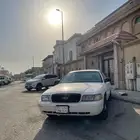 فورد ابيض بوليسي الممشى 600الف الموديل 2003 البدي لك عليه