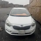 كيا 2015. قير عادي. السياره نظيفه. الممشه 400 الف كيلو