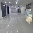 سكن عمال للإيجار ومستودع