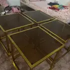 طاوله إستيل درجه أولى قزاز حراري كبير و أربع طاولات صغيره