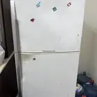 ثلاجة بها عطل بدون مقابل  مقابل المشال