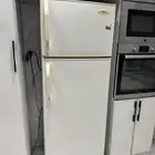 ثلاجه نوع فالكون نظيفه جدا