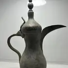 دلة قديمة عليها تاريخ 1930