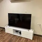 طاولة تلفزيون