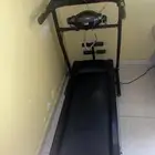 للبيع أجهزة رياضية منزلية بحالة ممتازة