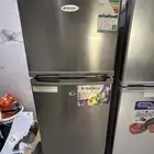 ثلاجة للبيع