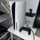 بلستيشن فايف للبيع مع يده سوده
