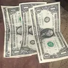 خمس دولارات