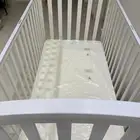 سرير أطفال خشب مع مرتبة