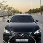 لكزس ES300h 2019