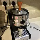 ماكينة قهوة نظيفة