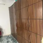 دولاب بني