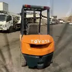 رافعة شوكية للبيع