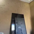 شاشتين فيهم كسر للبيع
