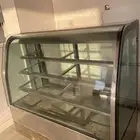 ثلاجة عرض مطاعم