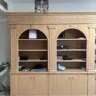 مكتبة للبيع