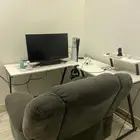 بكج شاشه وسوني وطاوله وكرسي