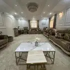 كنب مع فرش نظيف 8في 5