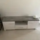 مكتبة تلفزيون