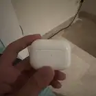 سماعات AirPods ابل apple
