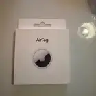 أبل إير تاغ  أبيض