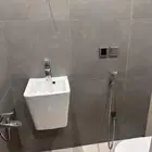 حمام كامل جديد