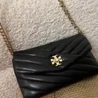 شنطه للبيع توري بورش استخدام نظيف من برا وداخل ب 200 ريال